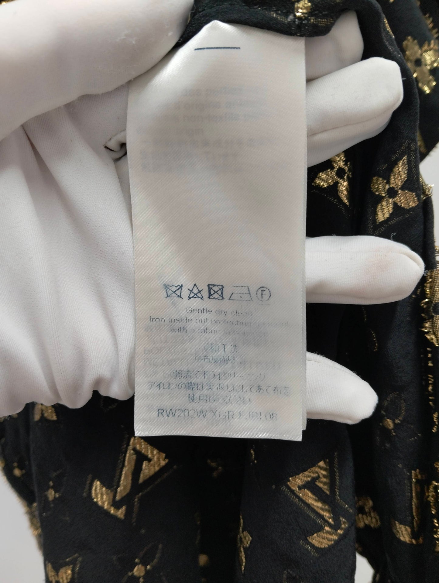 Louis Vuitton - Other - Silk - Black - (36)