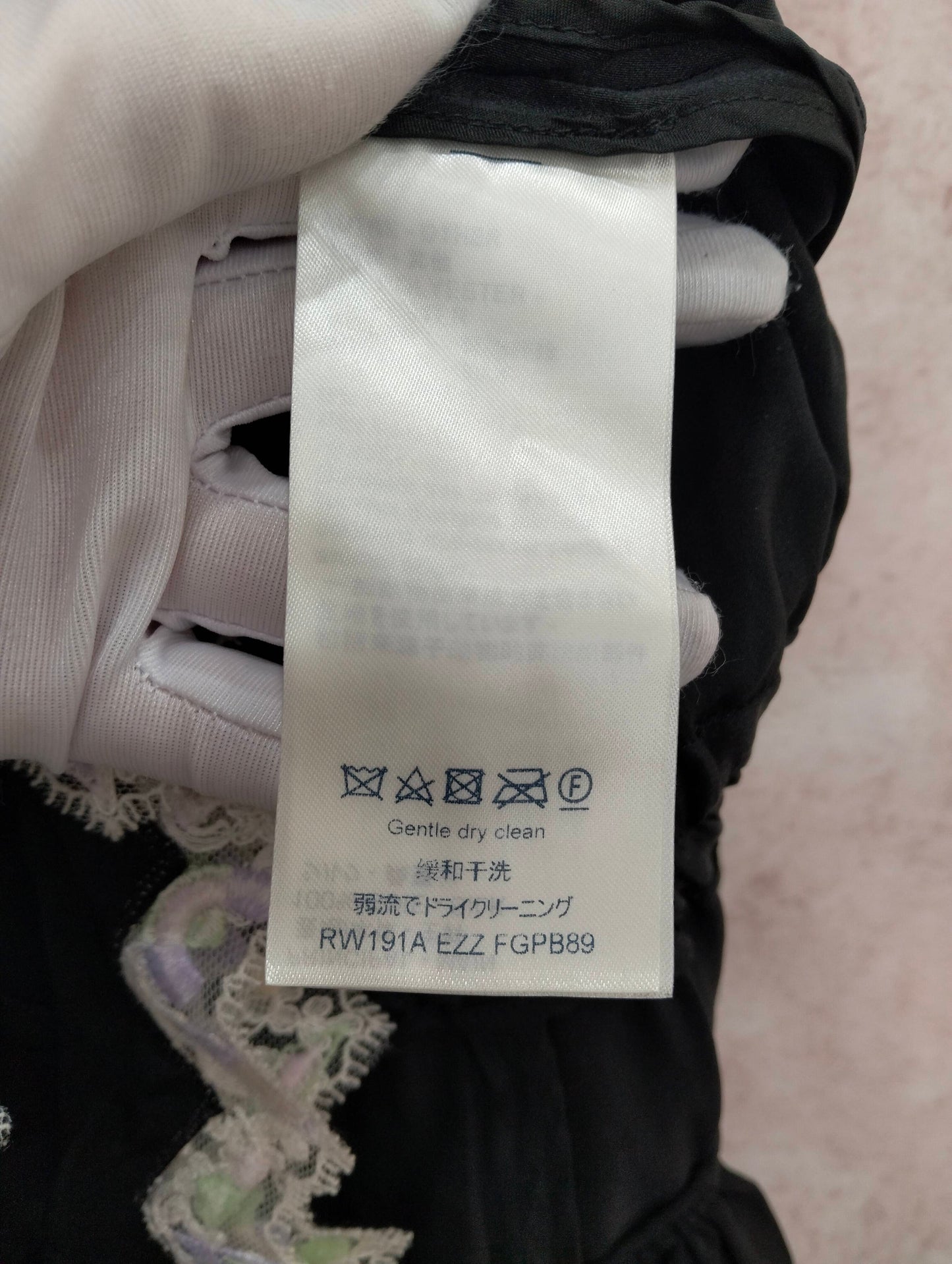 Louis Vuitton - Other - Silk - Black - (36)