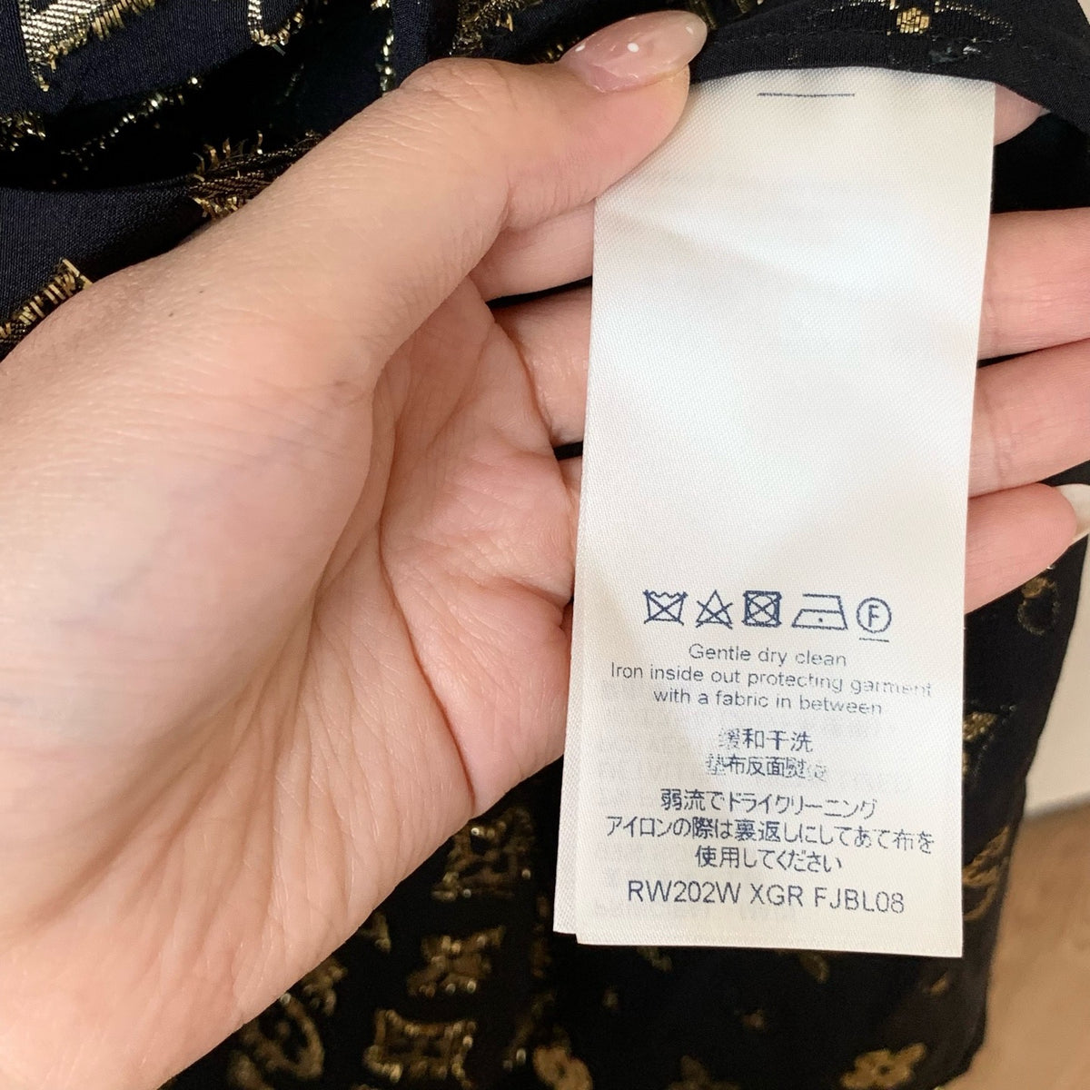 Louis Vuitton - Other - Silk - Black - (36)