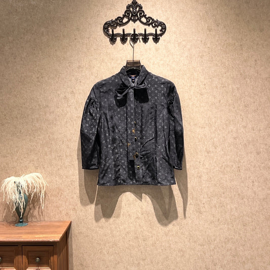 Louis Vuitton - Other - Silk - Black - (38)