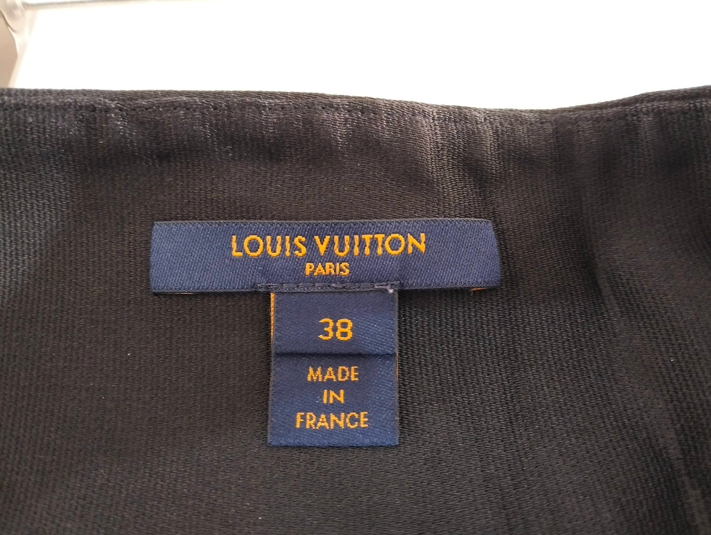 Louis Vuitton - Other - Silk - Black - (38)
