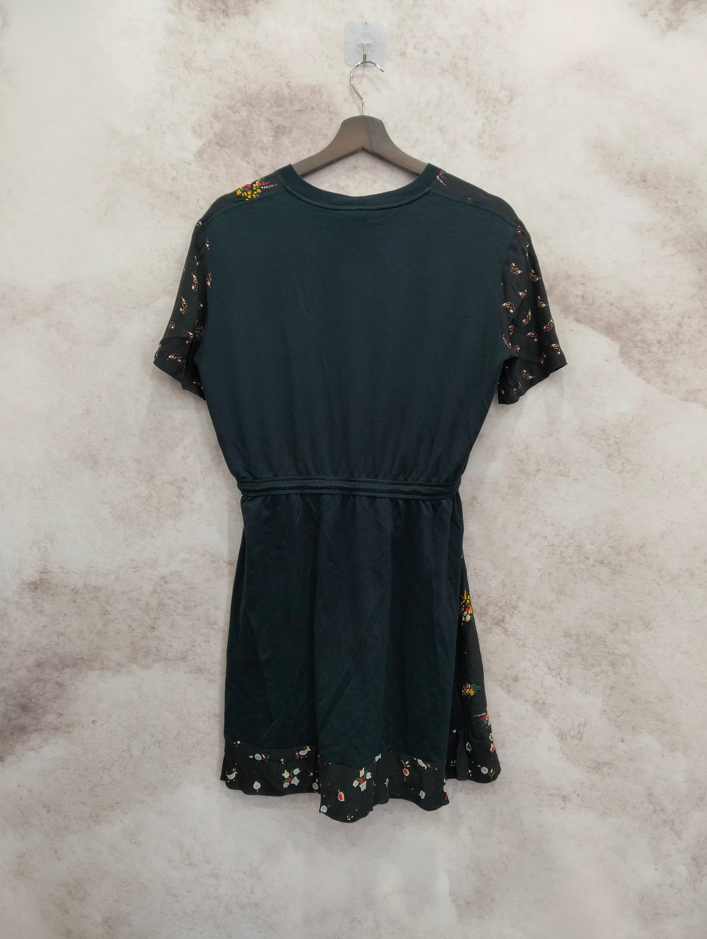 Louis Vuitton - Other - Silk - Black - (L)
