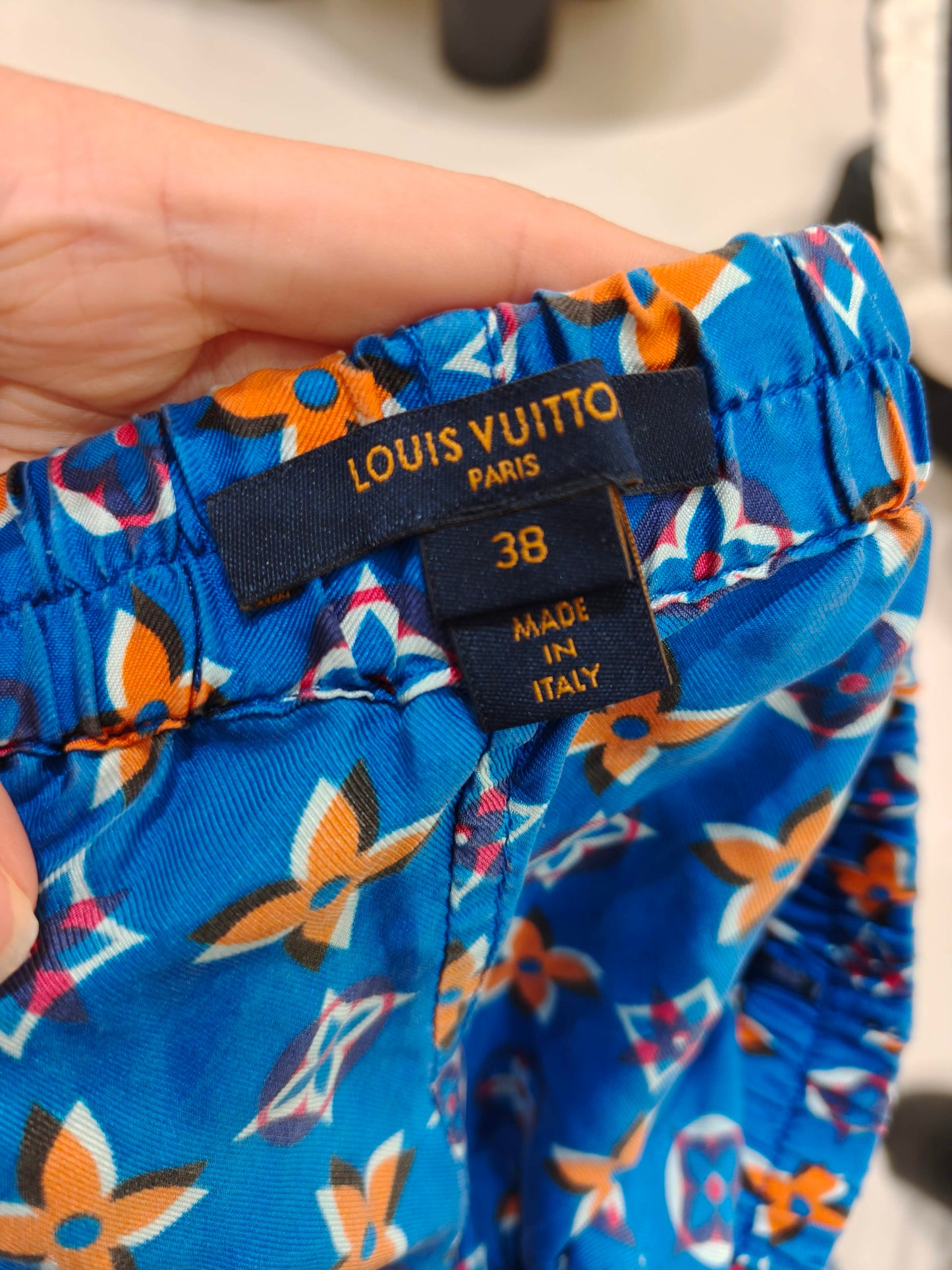 Louis Vuitton - Other - Silk - Blue - (38)