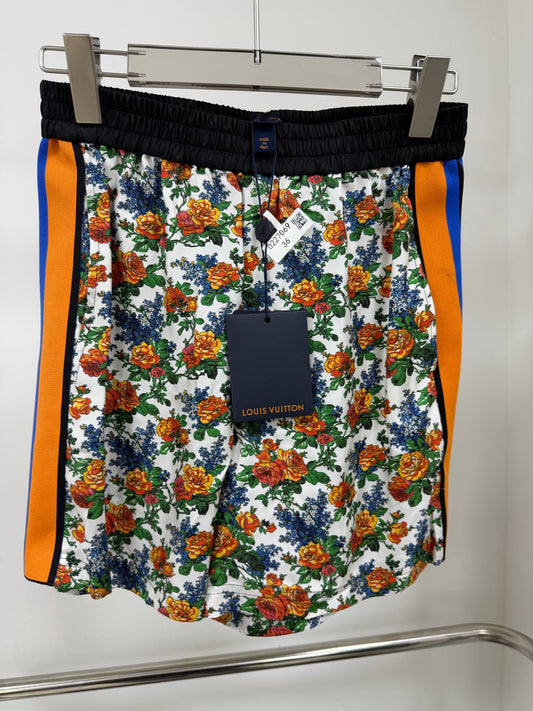Louis Vuitton - Other - Silk - Multicolour - (36)