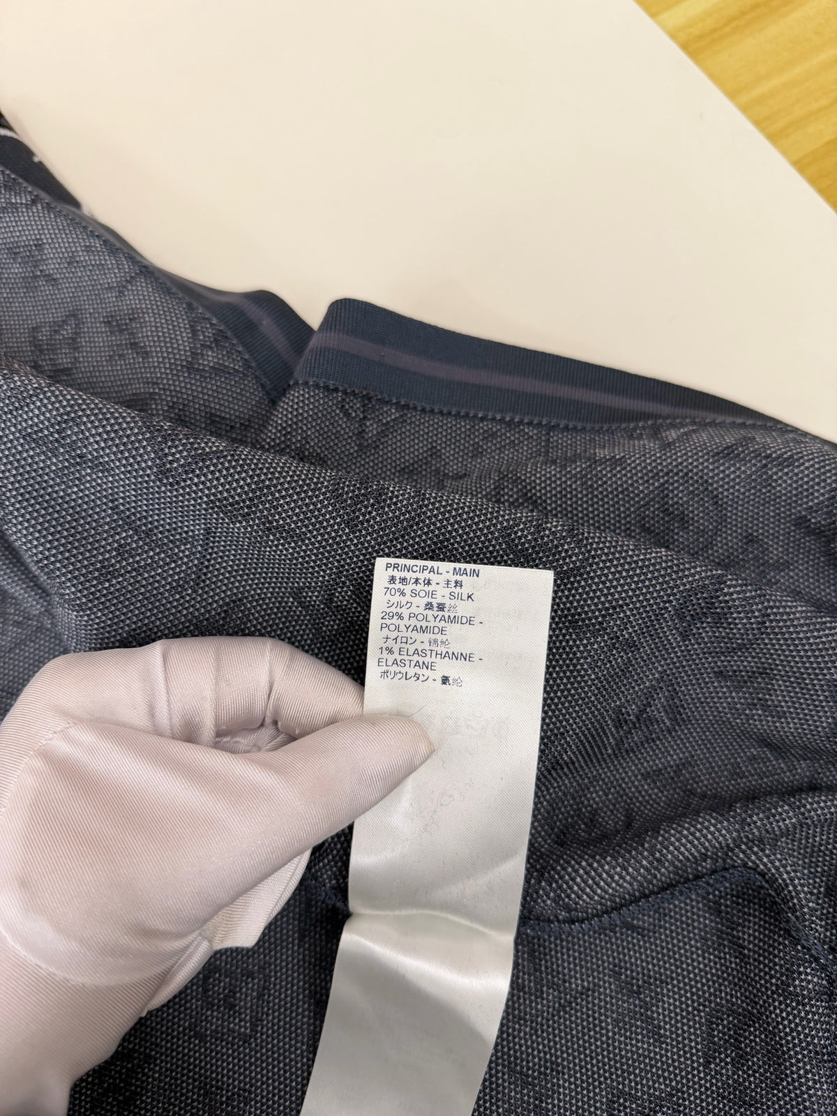Louis Vuitton - Other - Silk - Navy - (M)