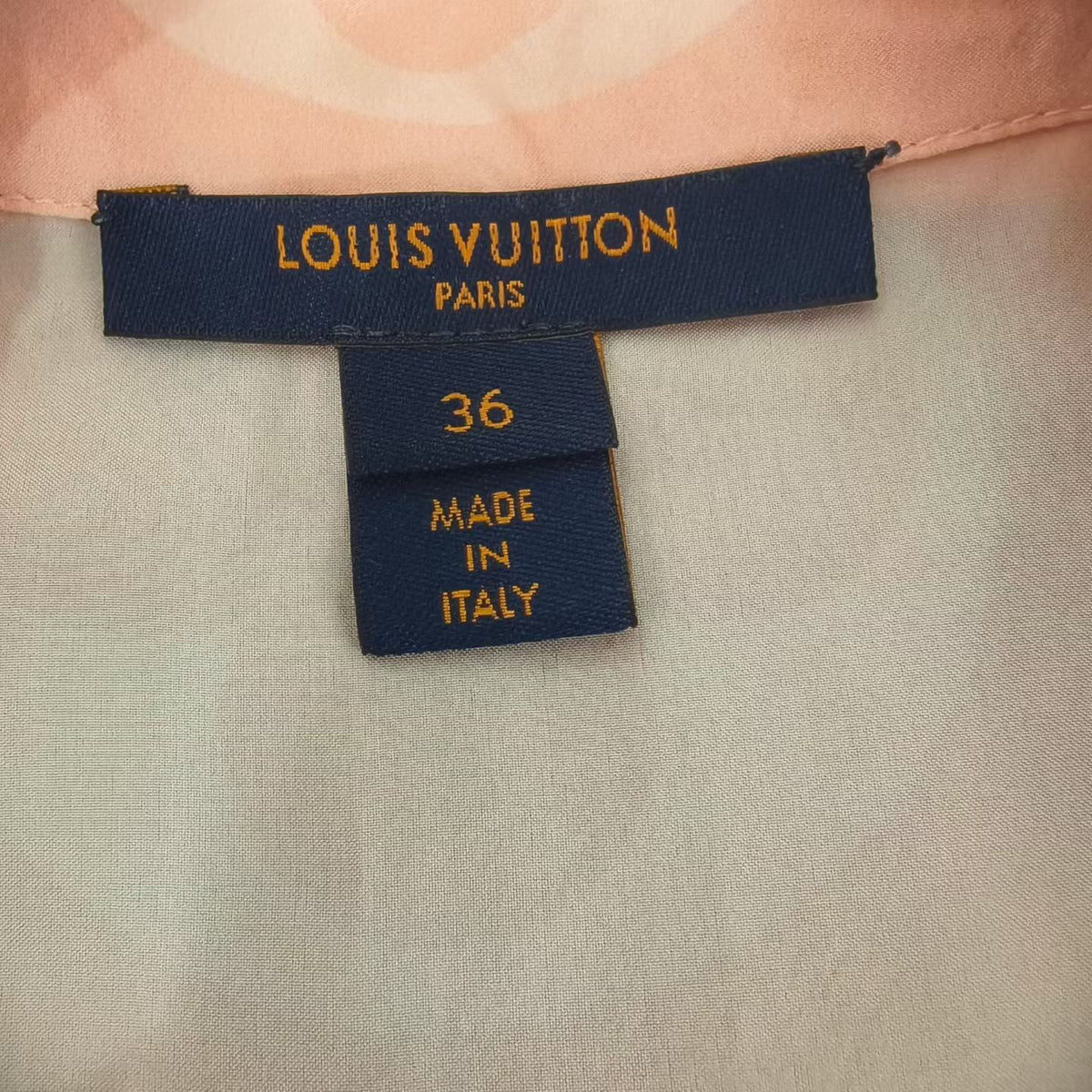 Louis Vuitton - Other - Silk - Pink - (36)