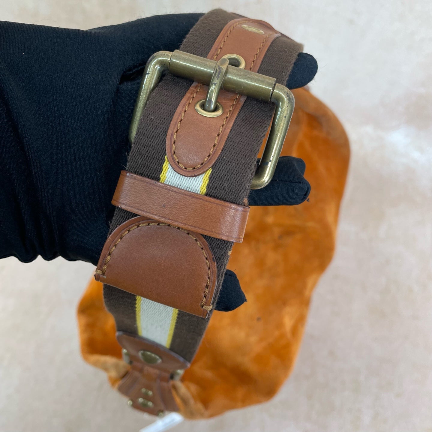Louis Vuitton - Other - Suede - Orange - (medium)