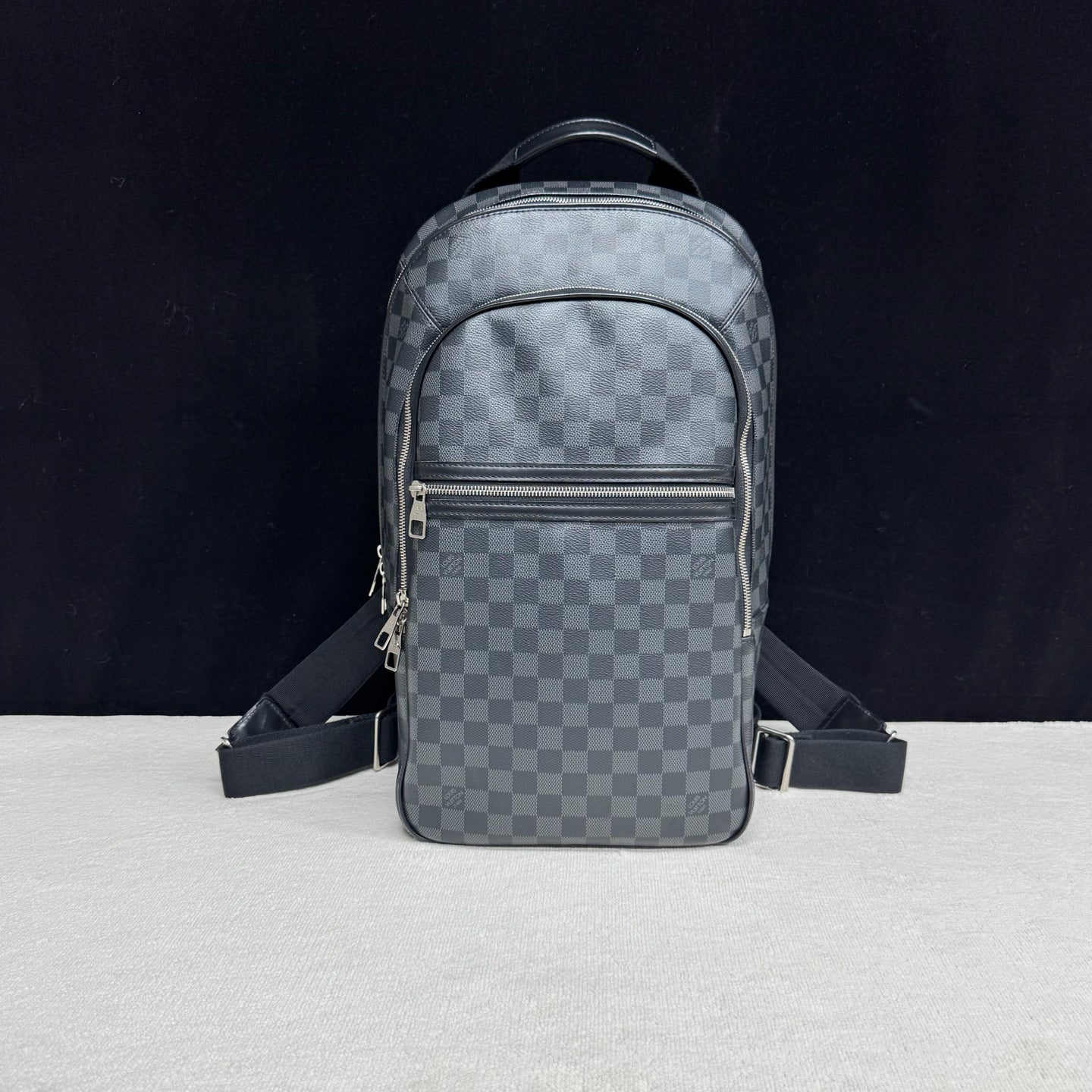 Louis Vuitton - Other - Synthetic - Black - (large)