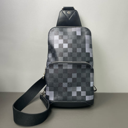 Louis Vuitton - Other - Synthetic - Black - (Other)