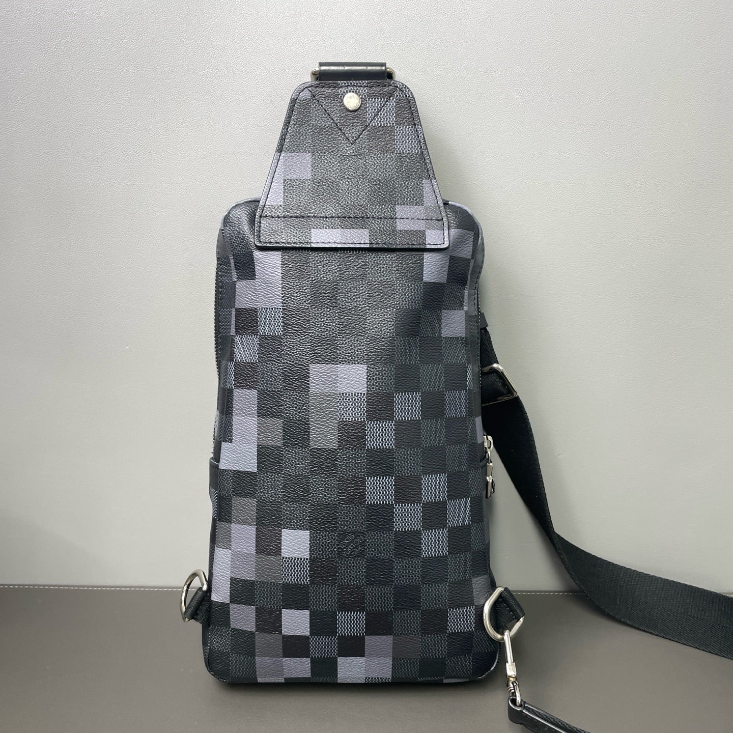 Louis Vuitton - Other - Synthetic - Black - (Other)