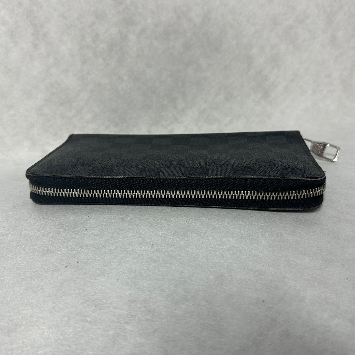 Louis Vuitton - Other - Synthetic - Black - (Other)