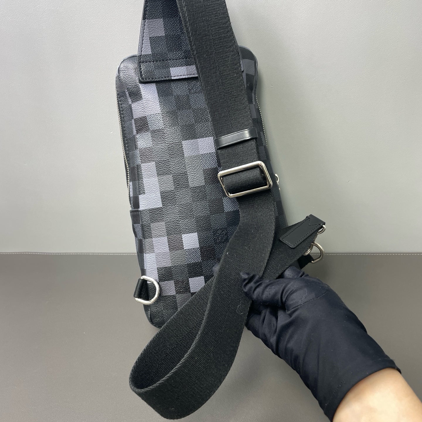 Louis Vuitton - Other - Synthetic - Black - (Other)
