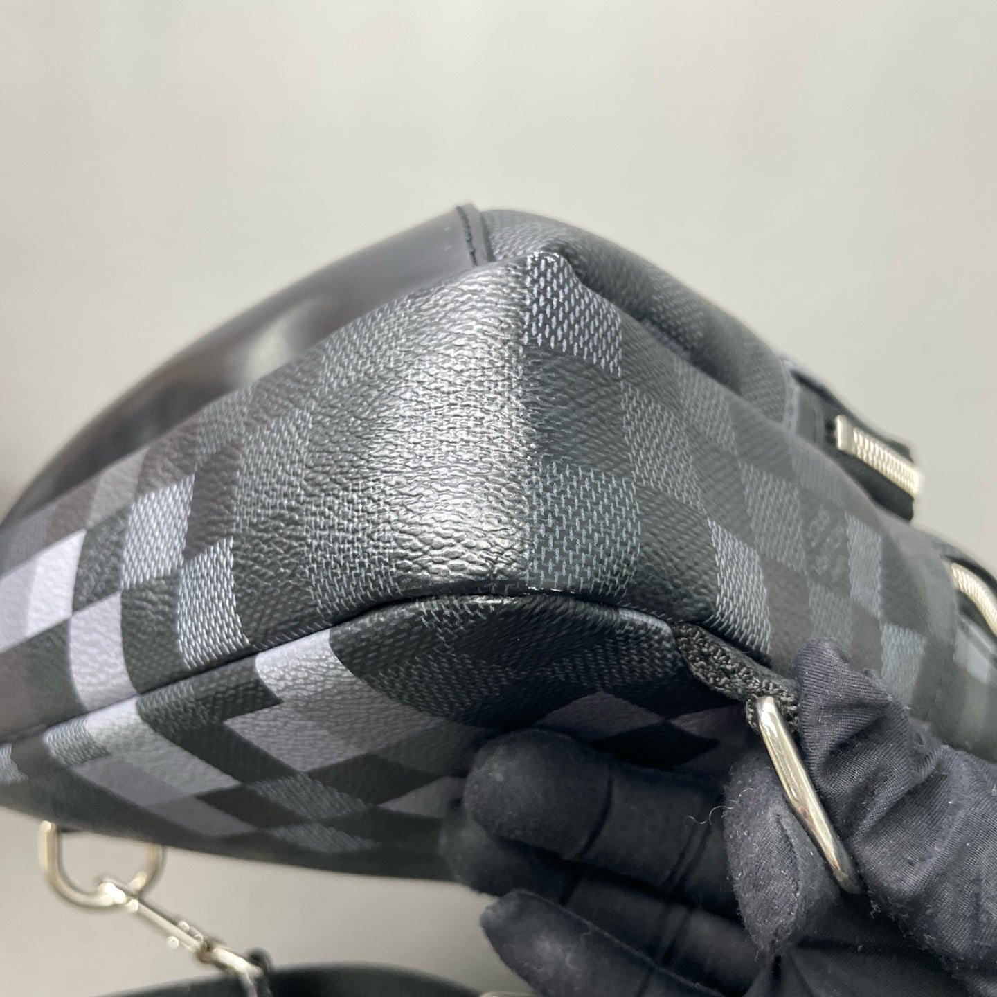 Louis Vuitton - Other - Synthetic - Black - (Other)