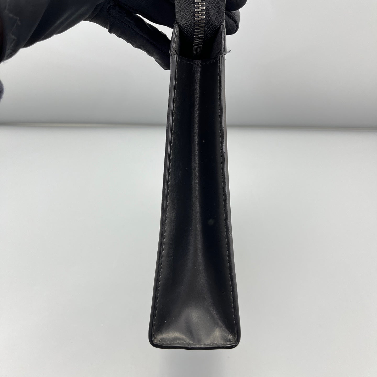 Louis Vuitton - Other - Synthetic - Black - (small)
