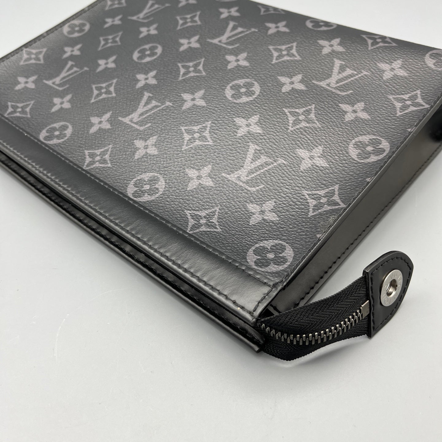 Louis Vuitton - Other - Synthetic - Black - (small)