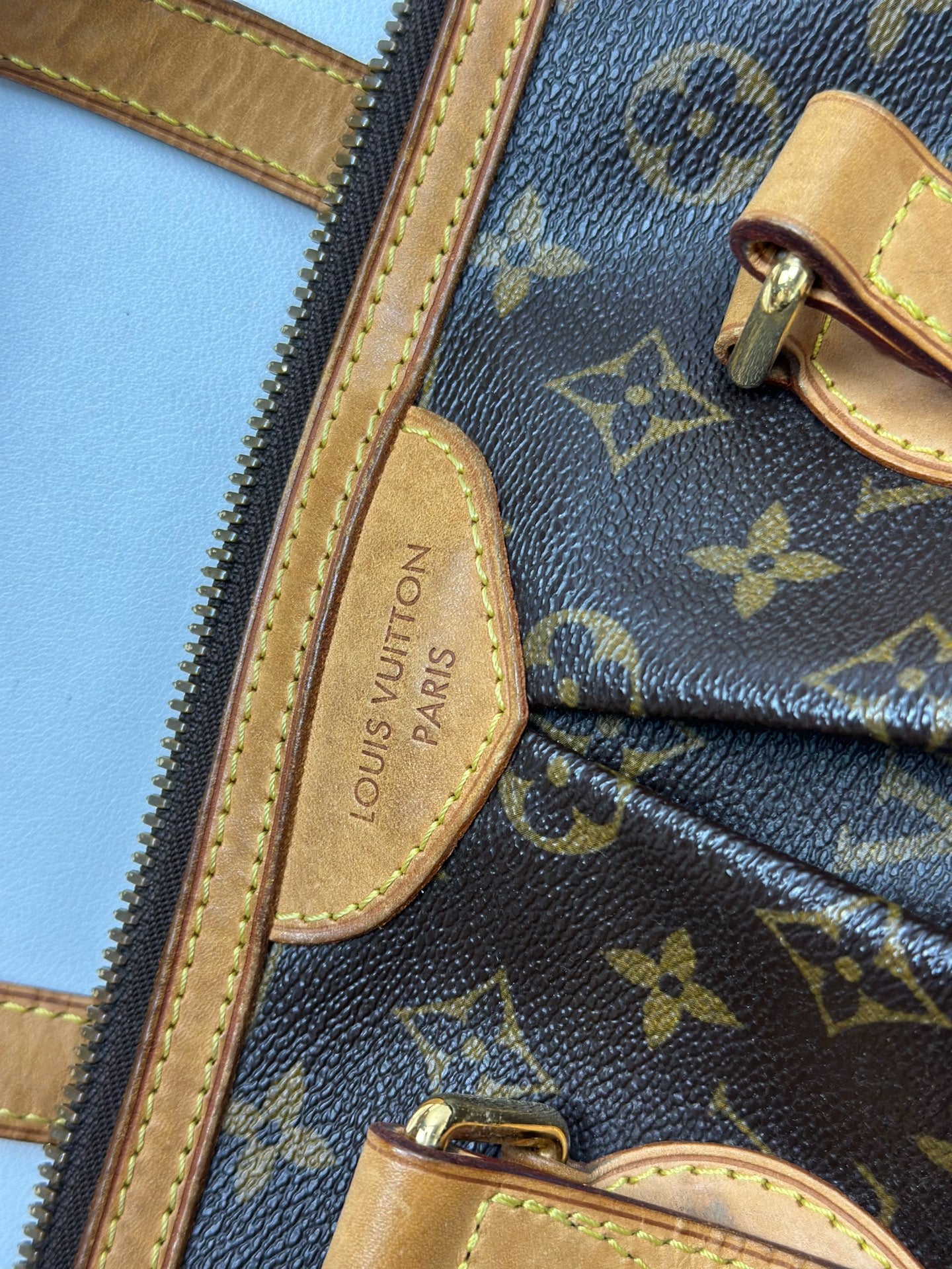 Louis Vuitton - Other - Synthetic - Brown - (large)