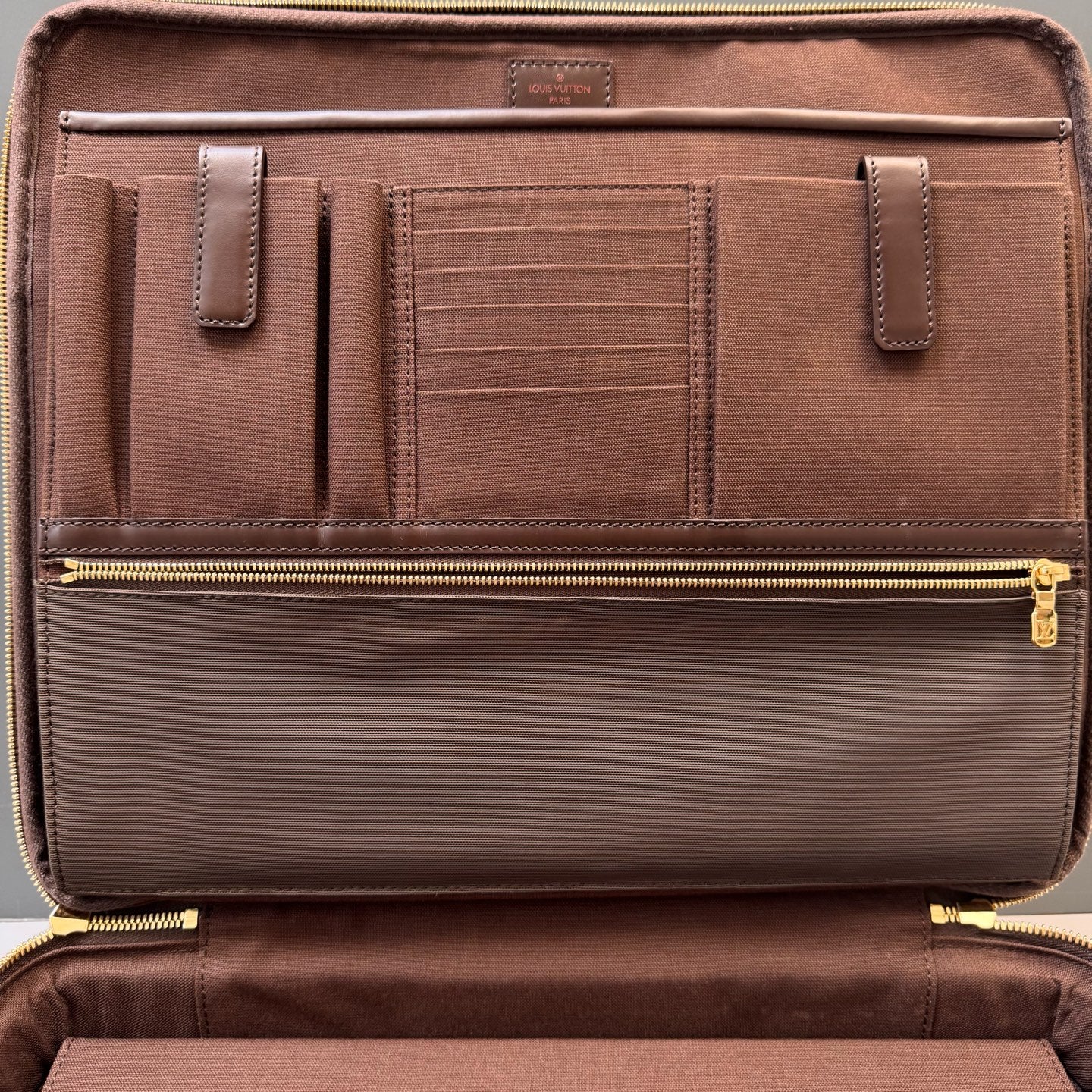 Louis Vuitton - Other - Synthetic - Brown - (large)