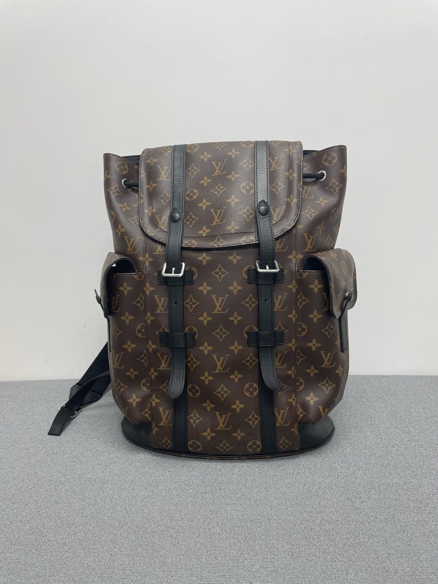 Louis Vuitton - Other - Synthetic - Brown - (medium)