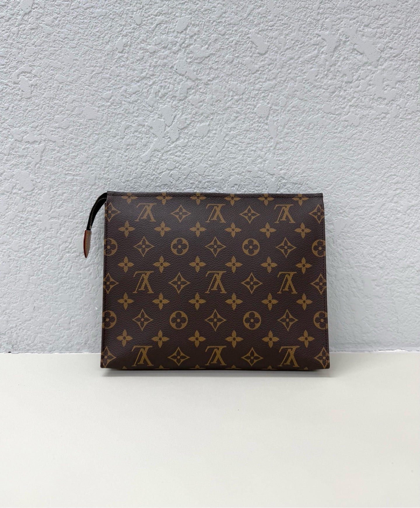 Louis Vuitton - Other - Synthetic - Brown - (medium)