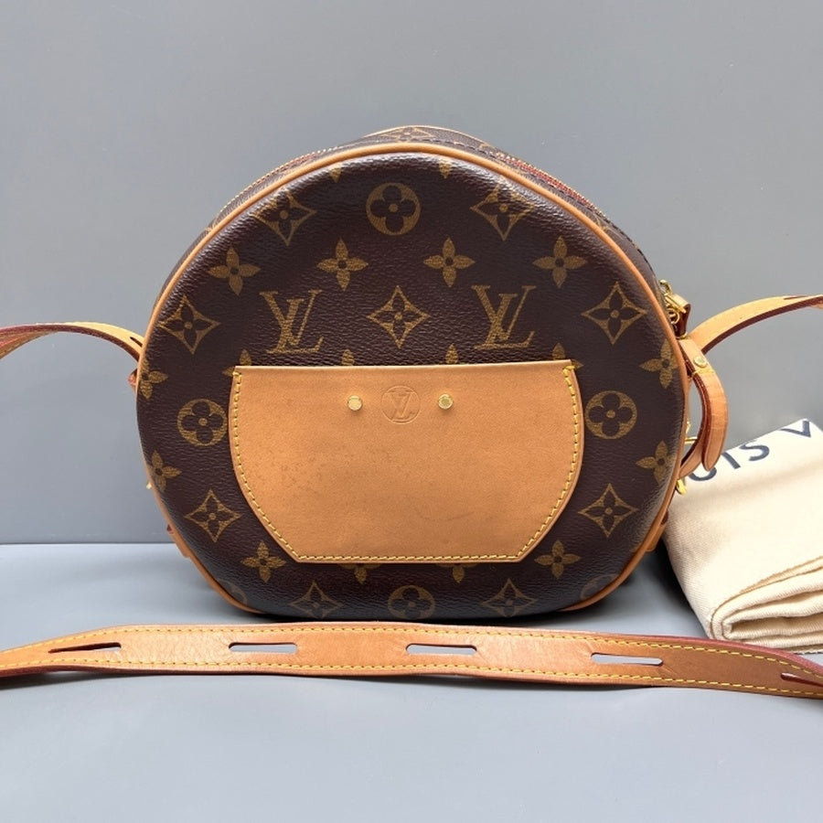 Louis Vuitton - Other - Synthetic - Brown - (medium)