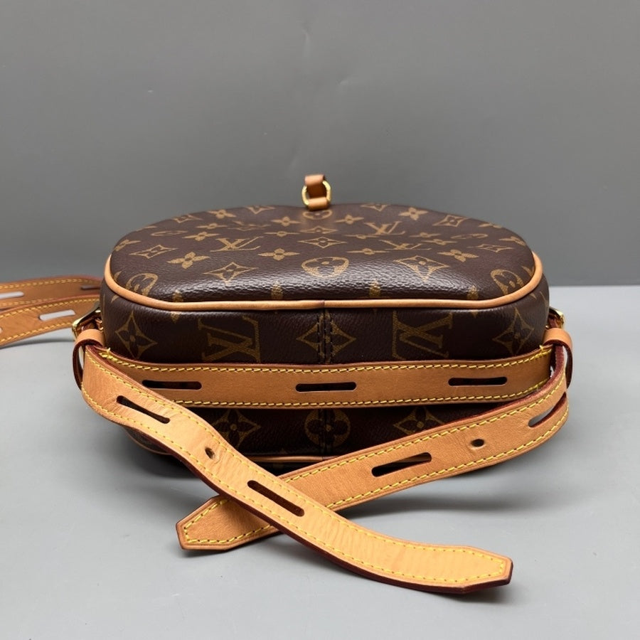 Louis Vuitton - Other - Synthetic - Brown - (medium)