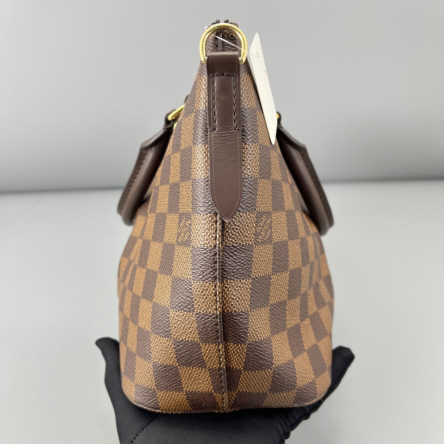 Louis Vuitton - Other - Synthetic - Brown - (medium)