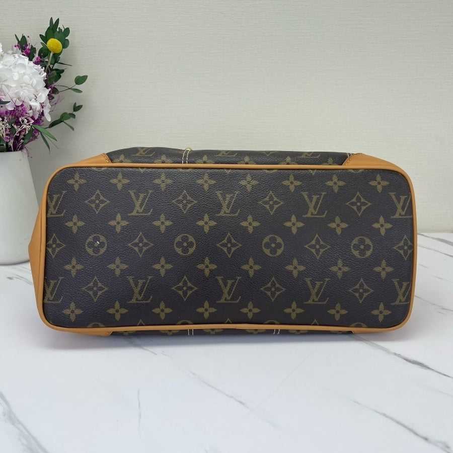 Louis Vuitton - Other - Synthetic - Brown - (medium)
