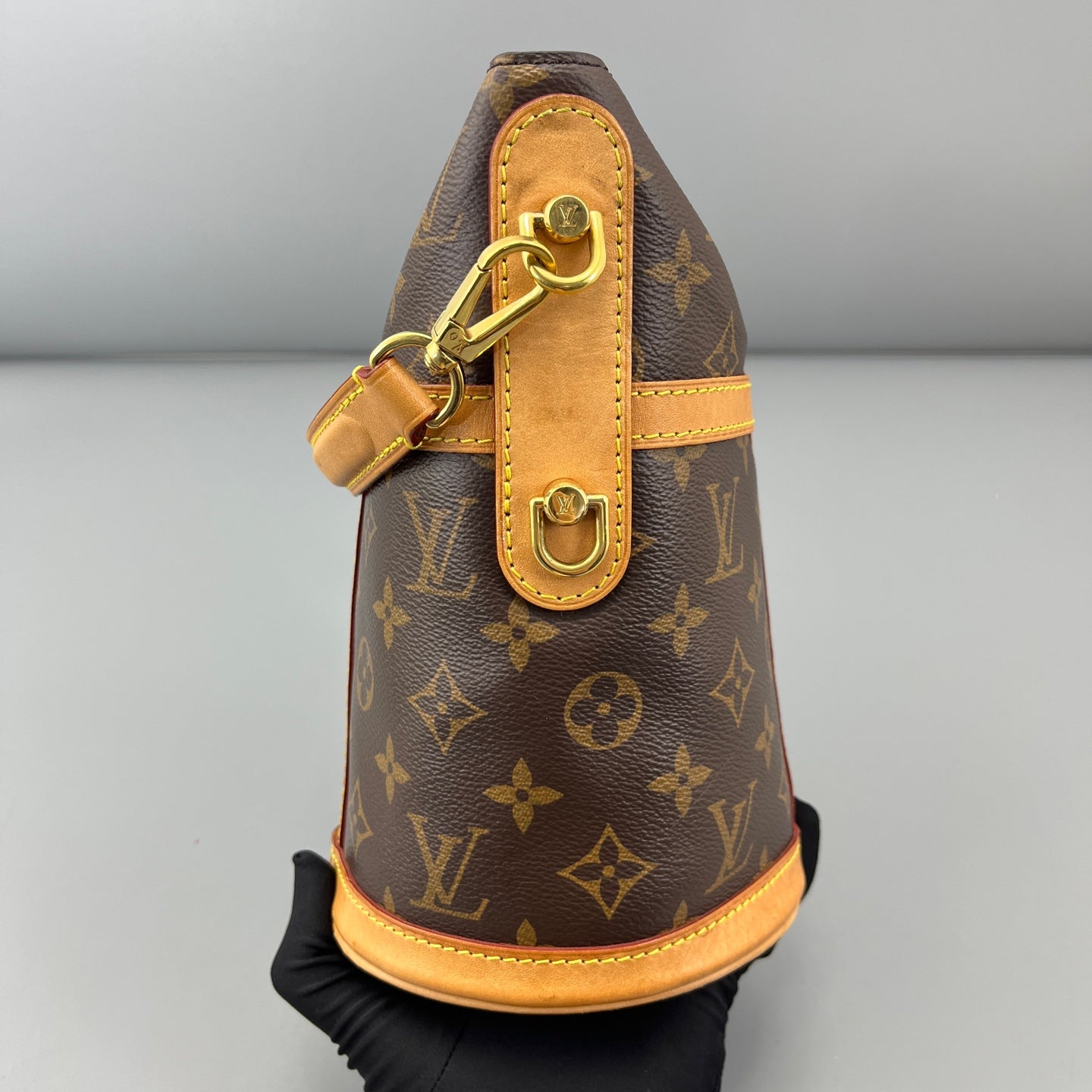 Louis Vuitton - Other - Synthetic - Brown - (medium)