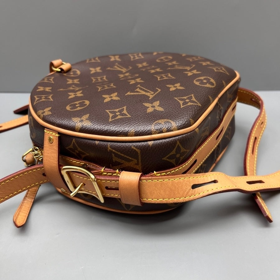 Louis Vuitton - Other - Synthetic - Brown - (medium)
