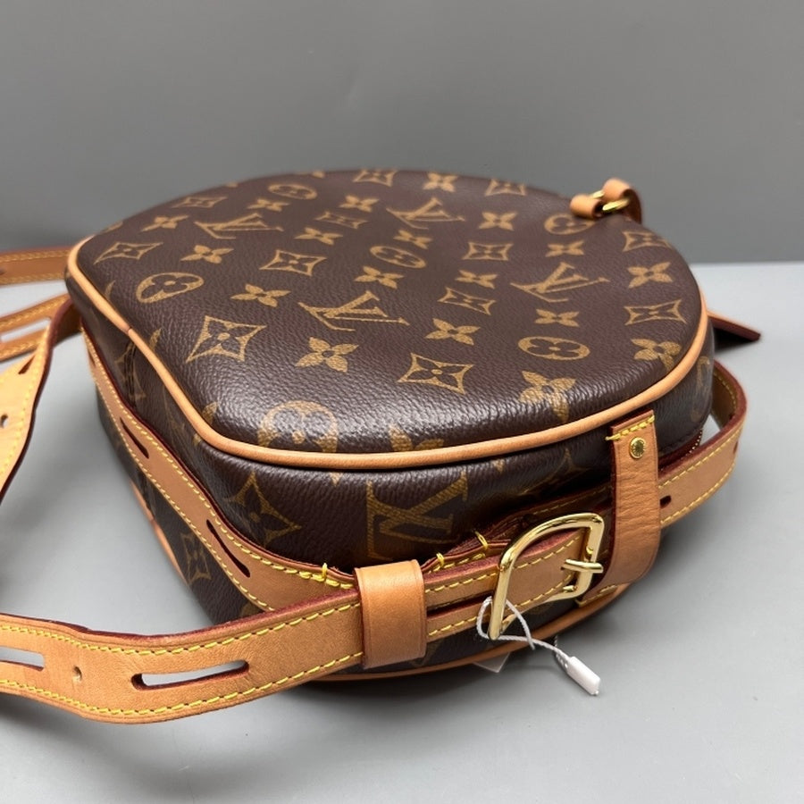 Louis Vuitton - Other - Synthetic - Brown - (medium)