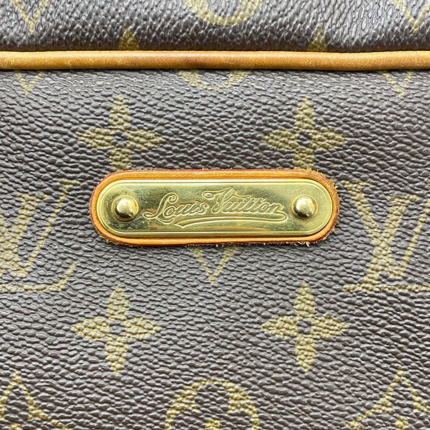 Louis Vuitton - Other - Synthetic - Brown - (medium)