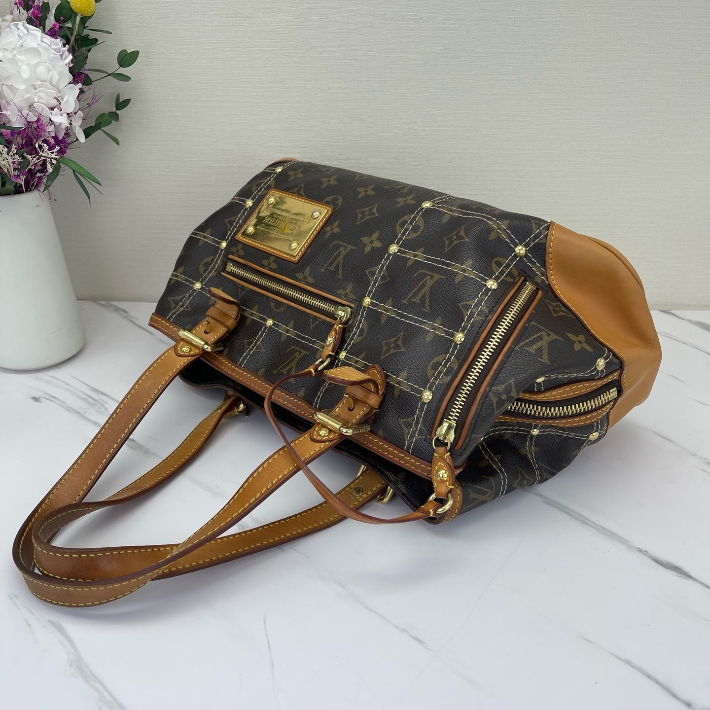 Louis Vuitton - Other - Synthetic - Brown - (medium)