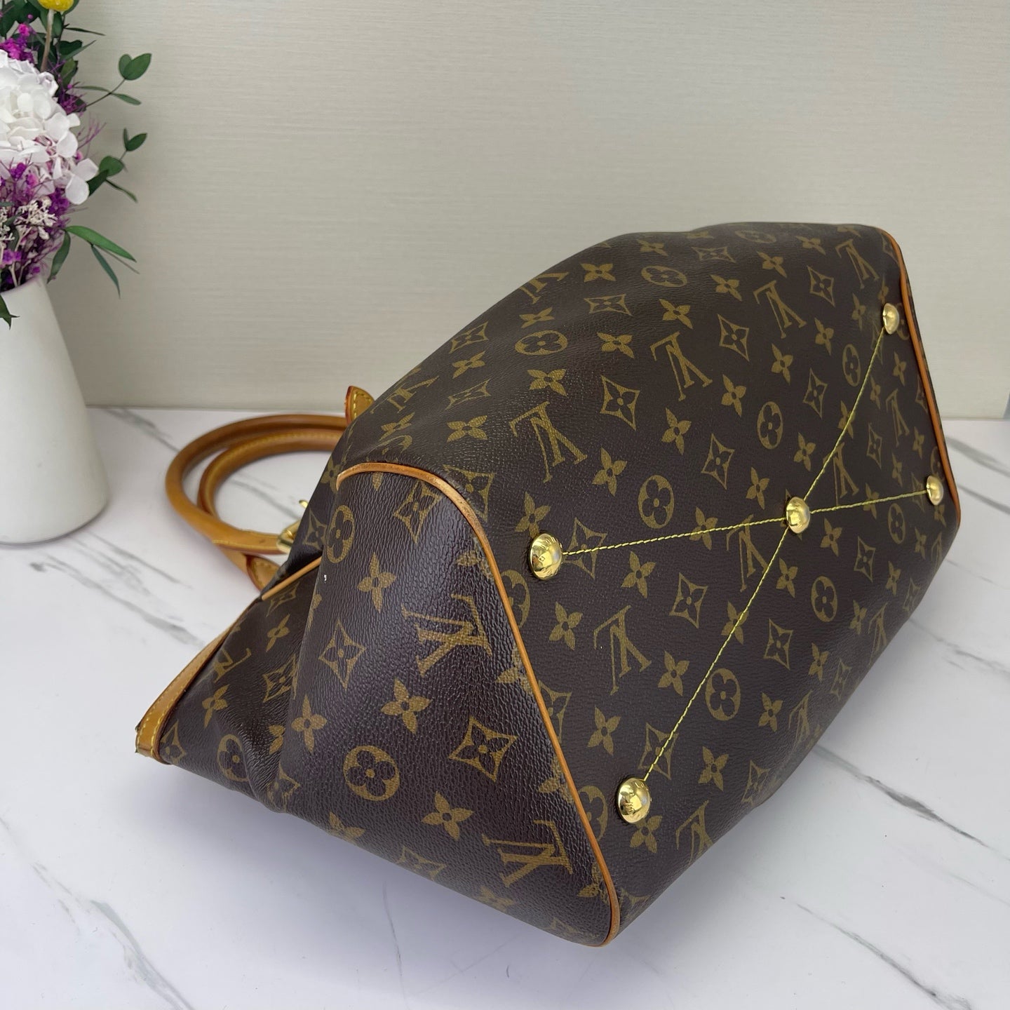 Louis Vuitton - Other - Synthetic - Brown - (medium)