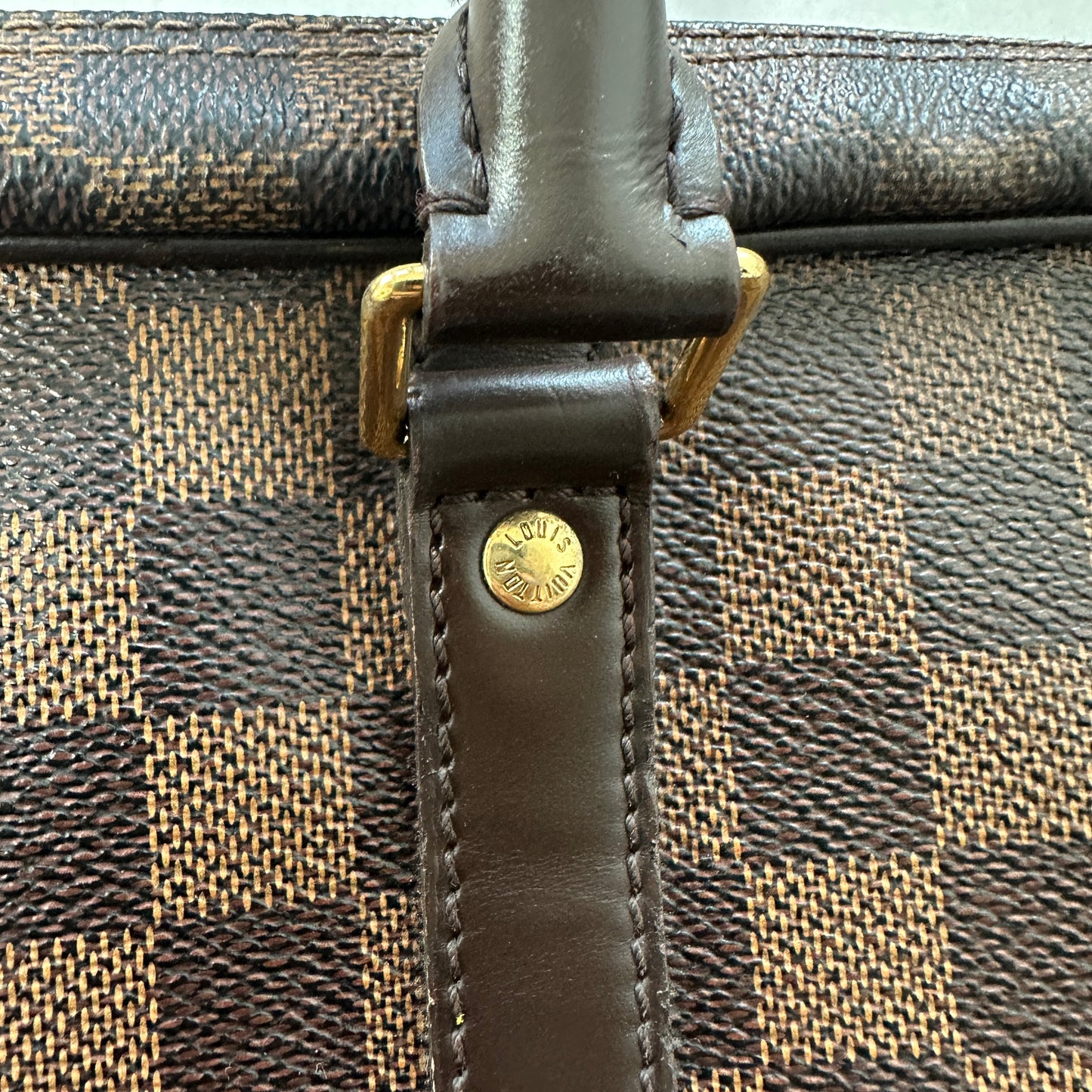Louis Vuitton - Other - Synthetic - Brown - (medium)