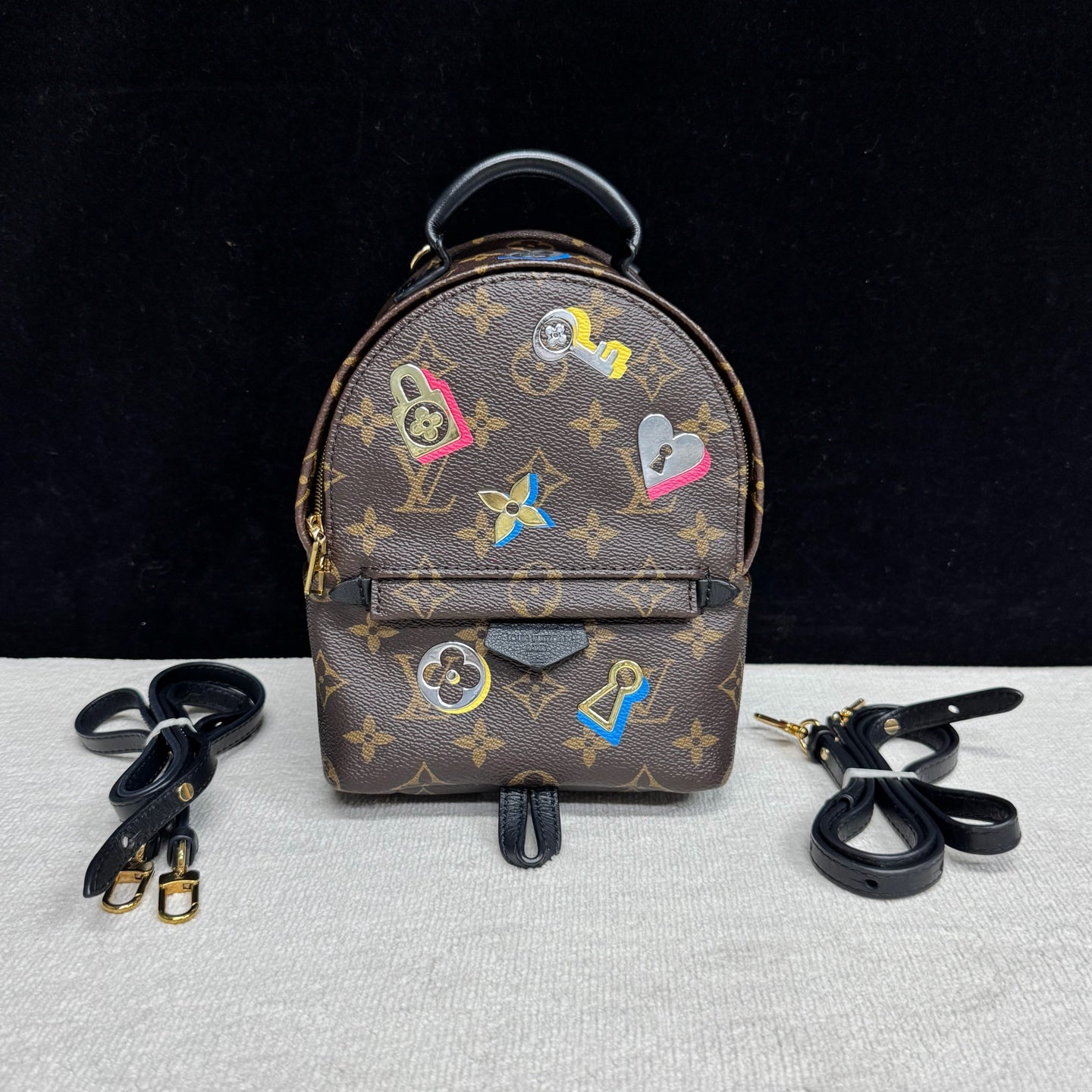 Louis Vuitton - Other - Synthetic - Brown - (mini)