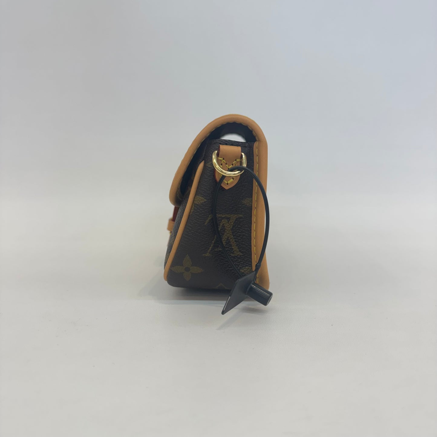 Louis Vuitton - Other - Synthetic - Brown - (mini)