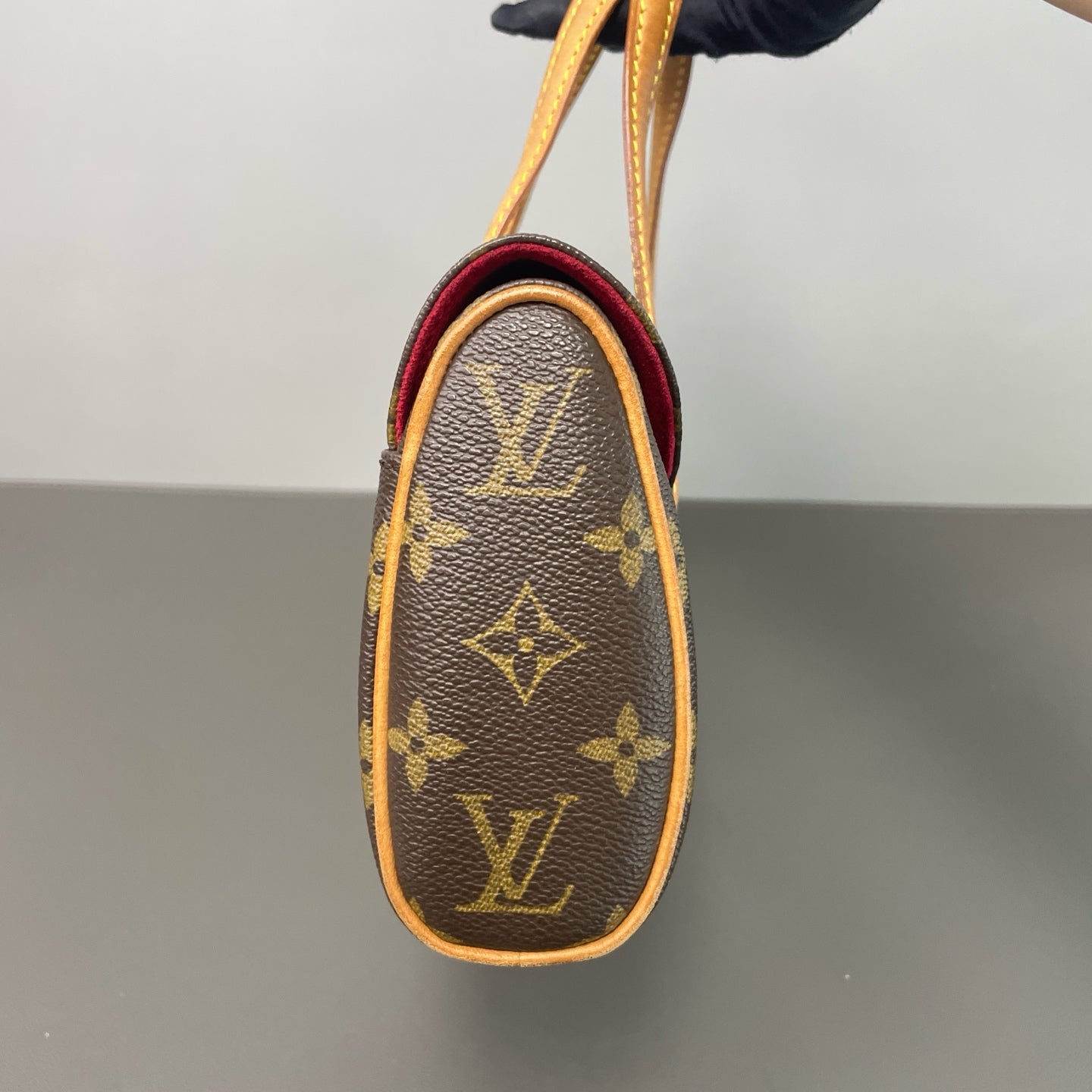 Louis Vuitton - Other - Synthetic - Brown - (mini)