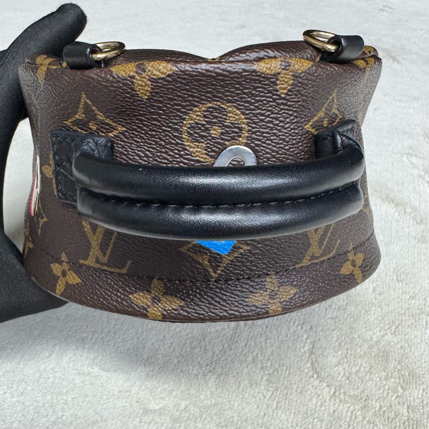 Louis Vuitton - Other - Synthetic - Brown - (mini)
