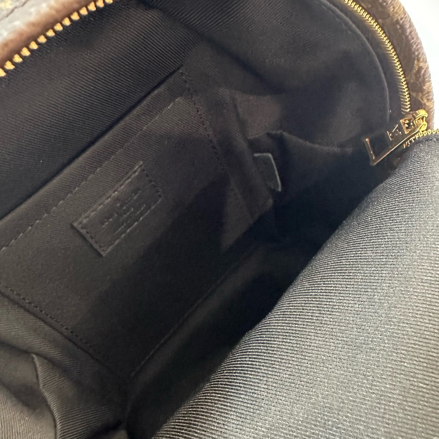 Louis Vuitton - Other - Synthetic - Brown - (mini)