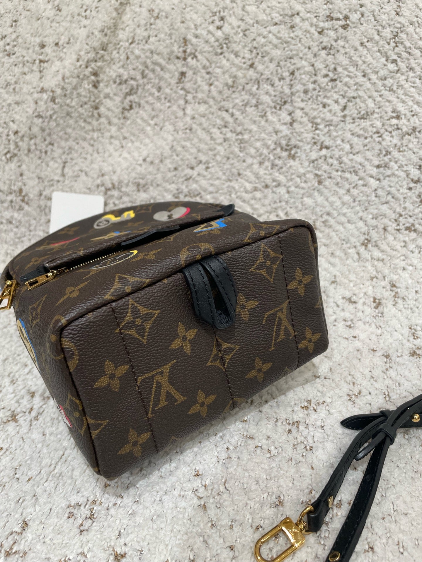 Louis Vuitton - Other - Synthetic - Brown - (mini)
