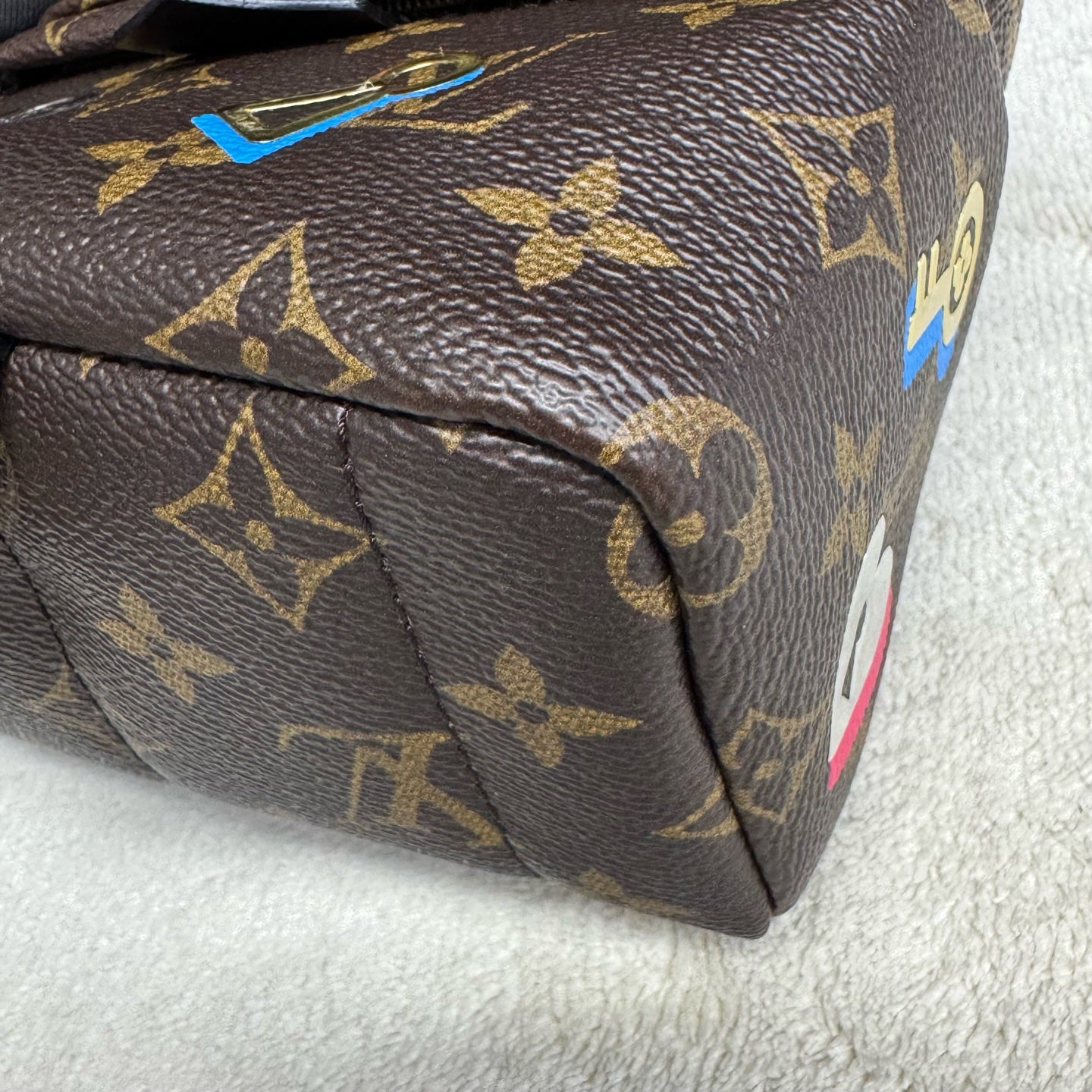 Louis Vuitton - Other - Synthetic - Brown - (mini)