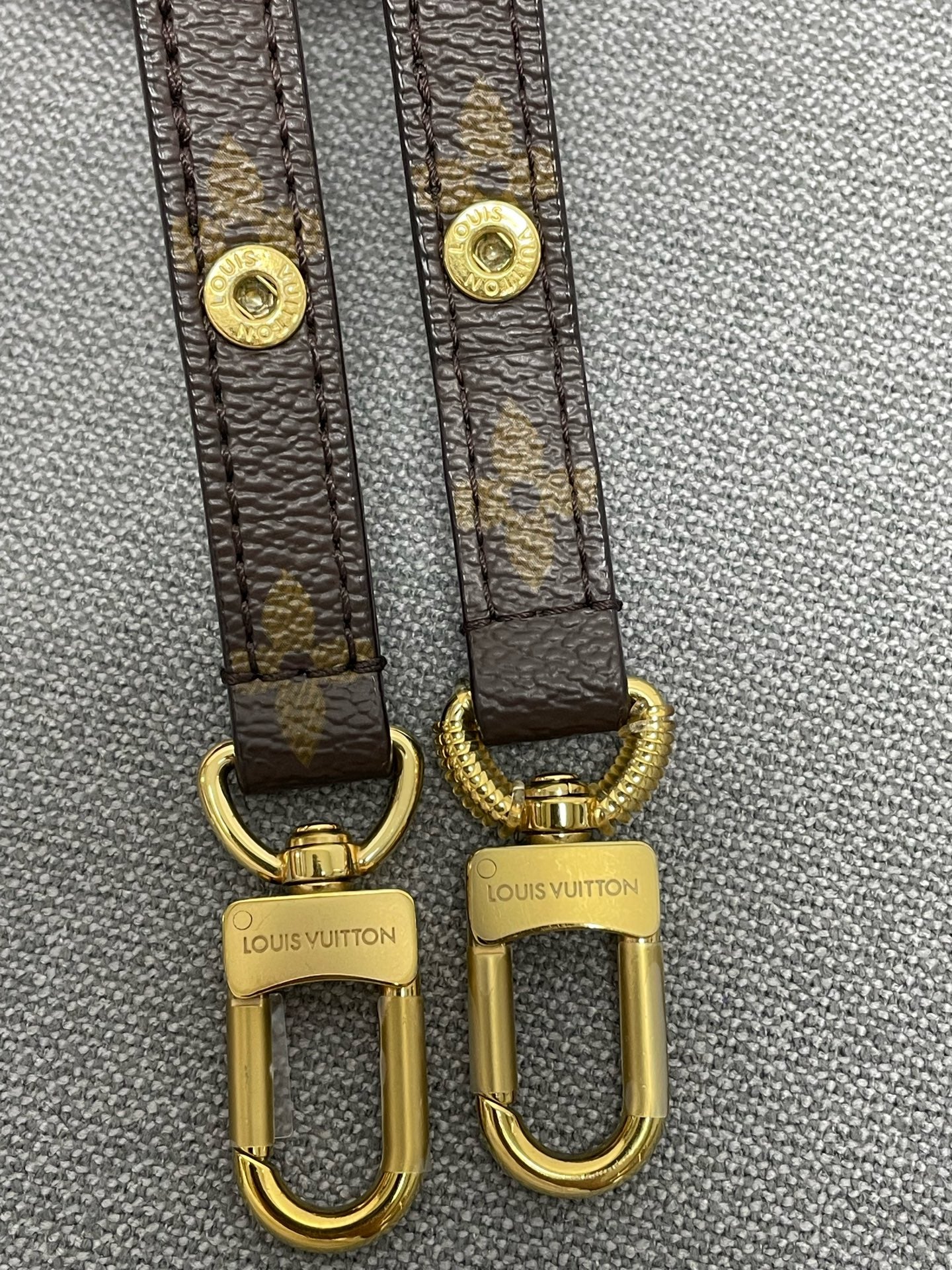 Louis Vuitton - Other - Synthetic - Brown - (mini)