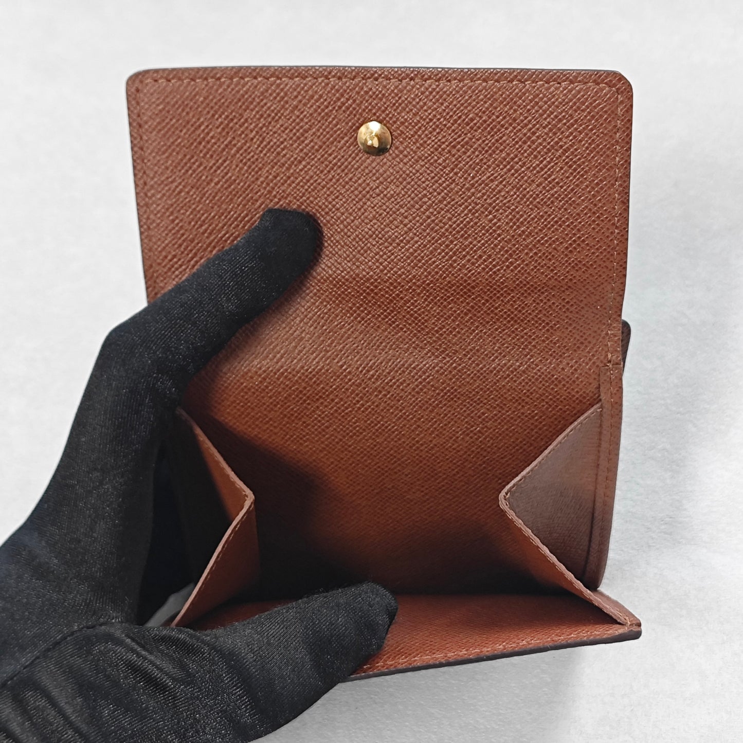 Louis Vuitton - Other - Synthetic - Brown - (small)