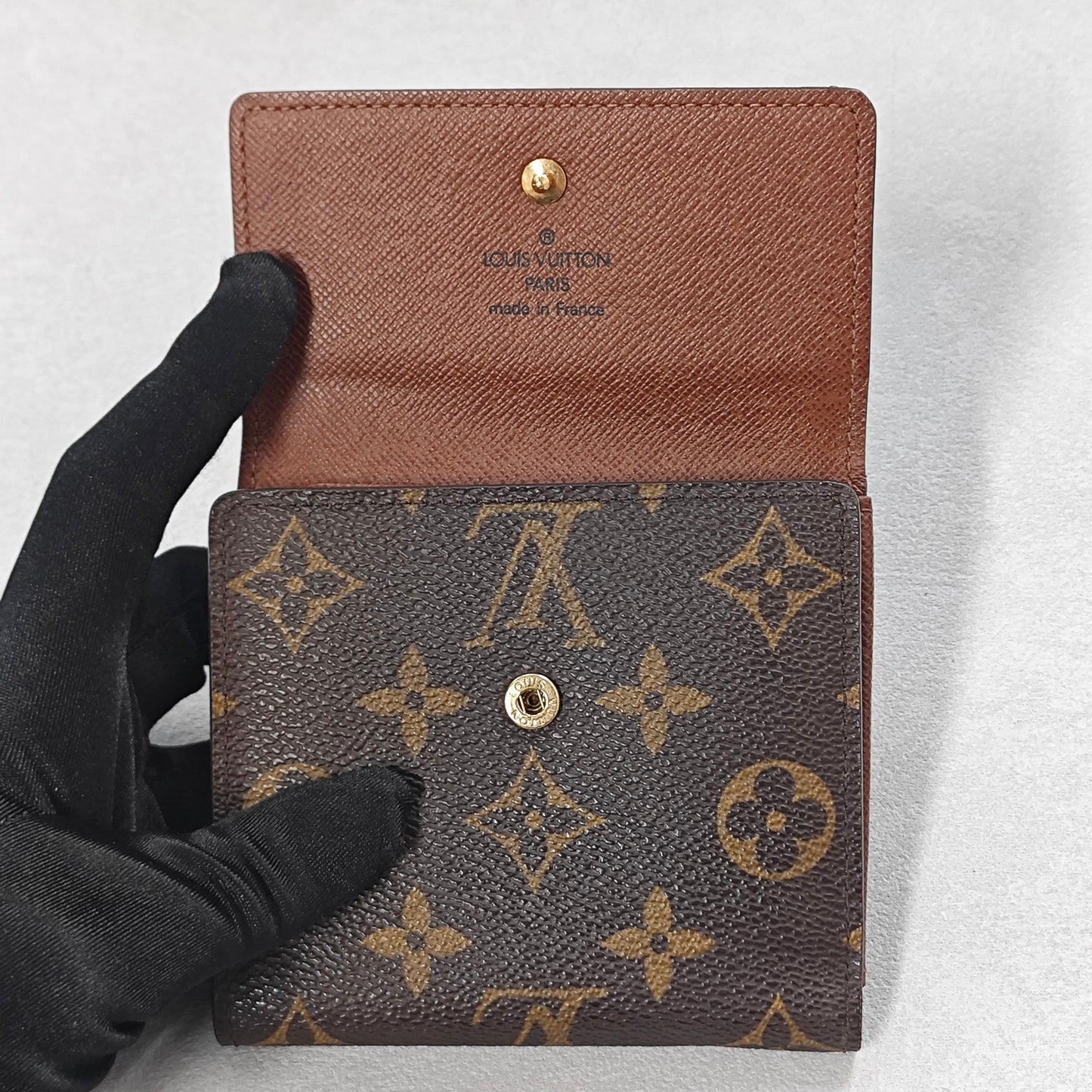 Louis Vuitton - Other - Synthetic - Brown - (small)