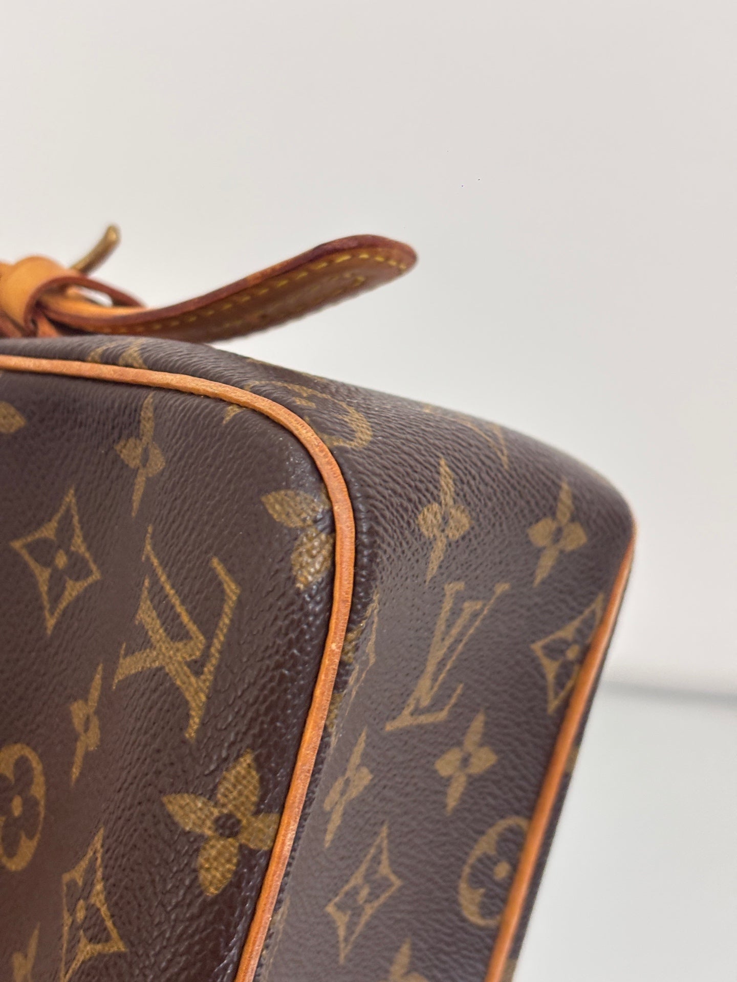 Louis Vuitton - Other - Synthetic - Brown - (Small)
