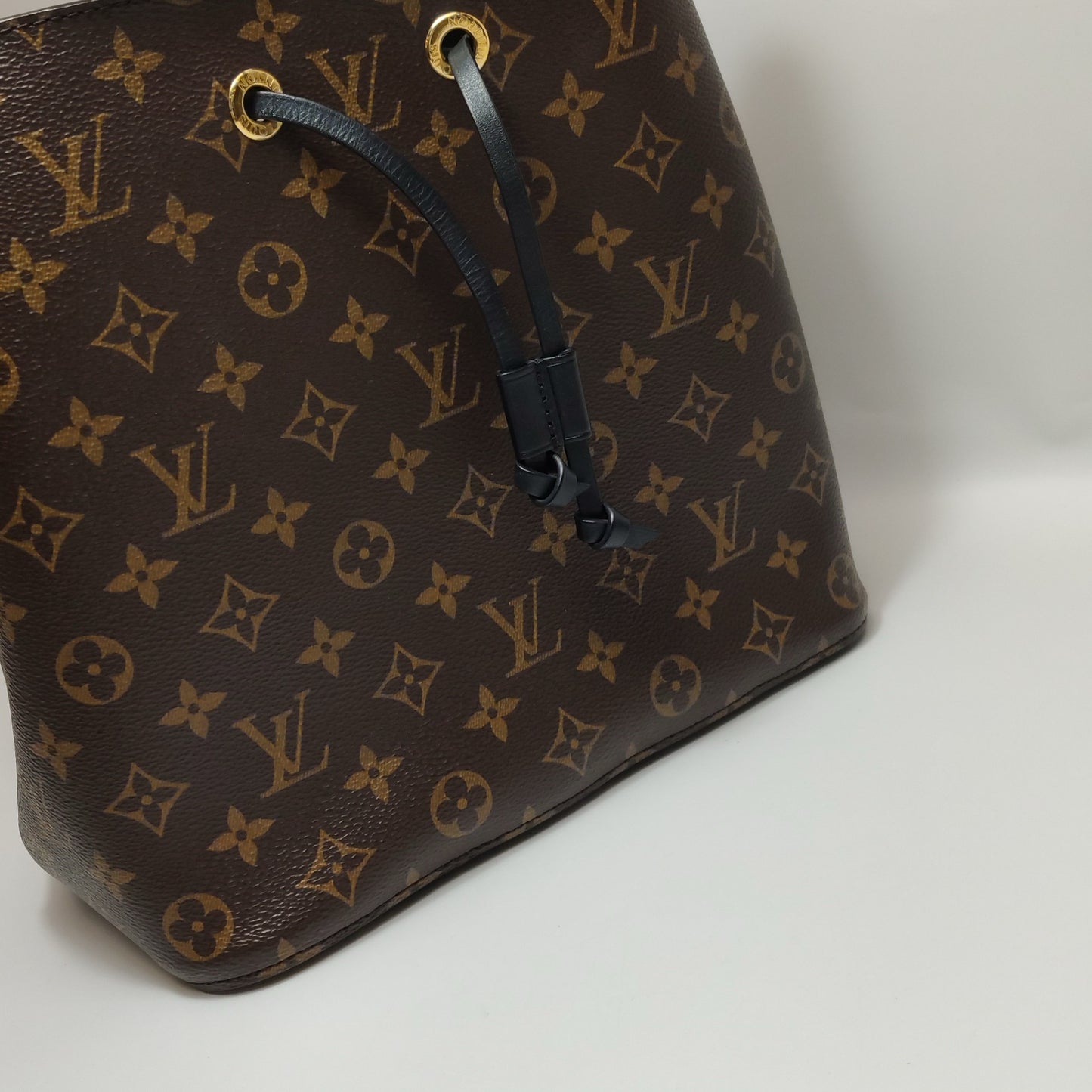 Louis Vuitton - Other - Synthetic - Multicolour - (medium)