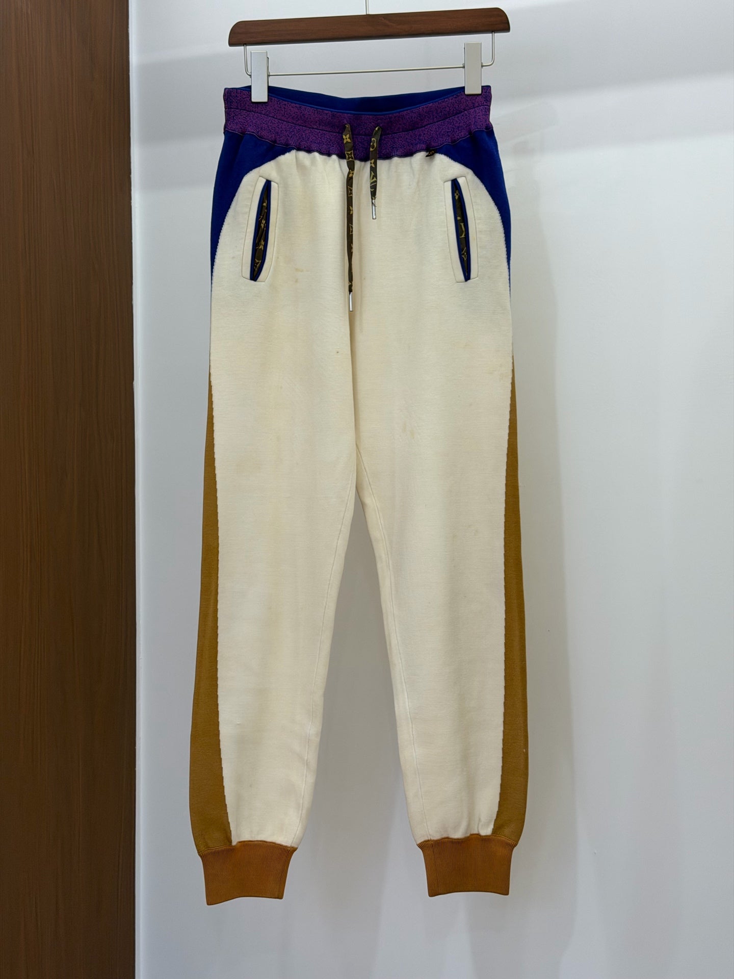 Louis Vuitton - Other - Synthetic - Multicolour - (S)