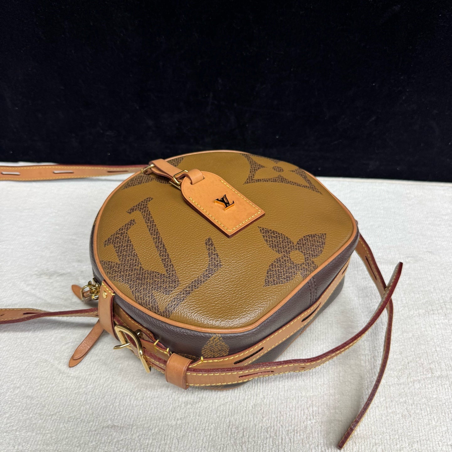 Louis Vuitton - Other - Synthetic - Multicolour - (Small)