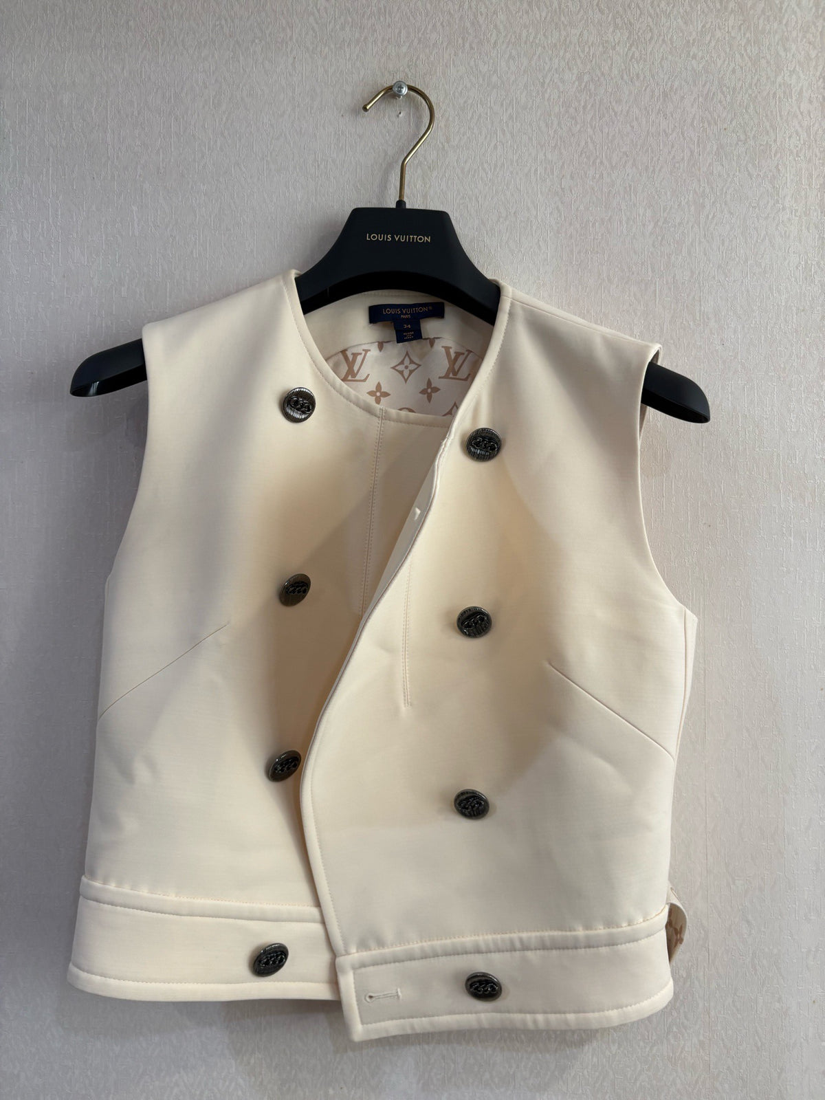 Louis Vuitton - Other - Wool - Beige - (34)