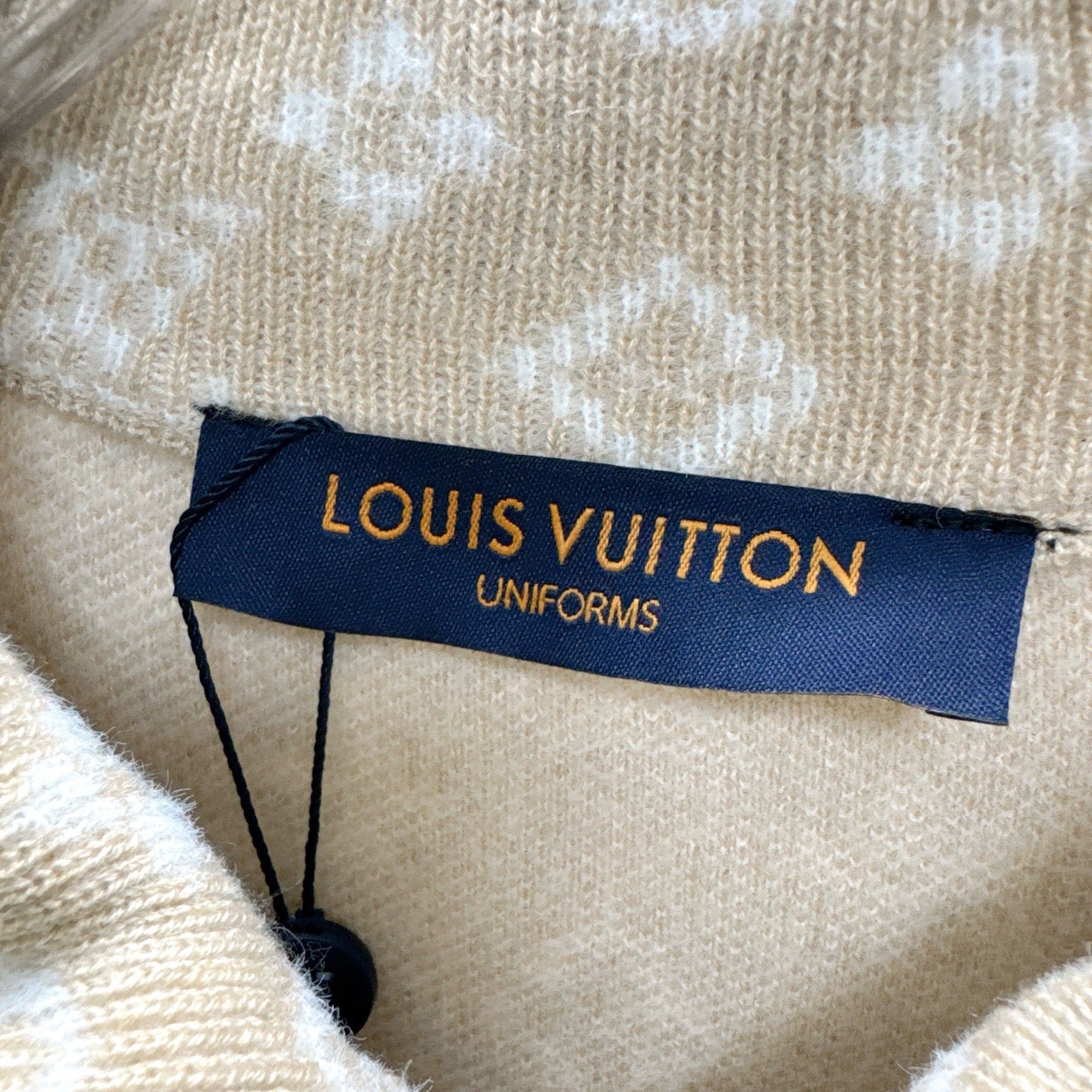 Louis Vuitton - Other - Wool - Beige - (S)